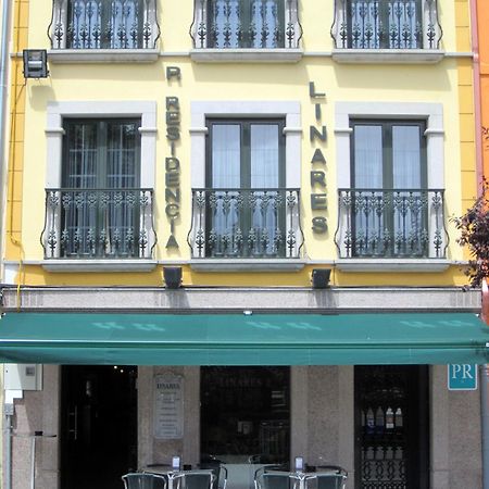 Hostal Linares Ribadeo Esterno foto